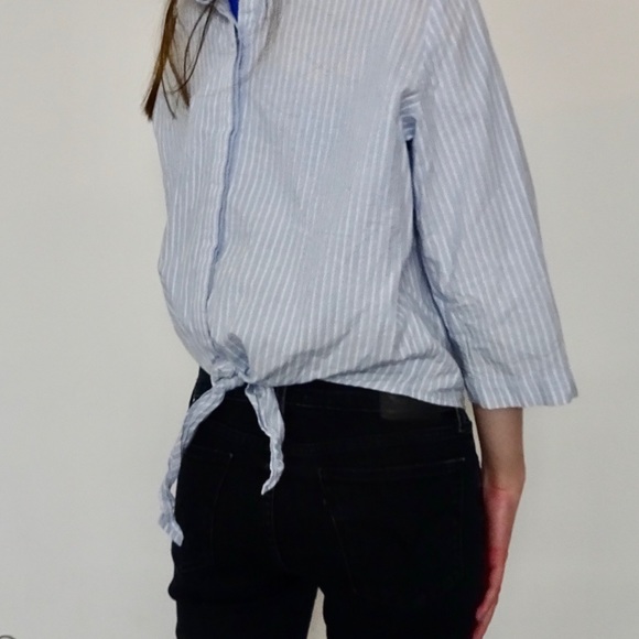 VERTICAL STRIPED BABY BLUE TOP - Picture 4 of 6